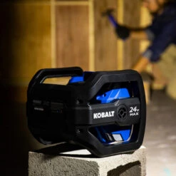 Kobalt LED Rechargeable Portable Work Light - 2000 Lm - 24 V - Bare Tool Without Battery -Kobalt 45595015e L